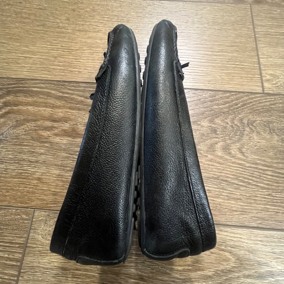 Michael Kors Women's Everett Mocs Black Leather Logo Flats - Picture 6 of 11